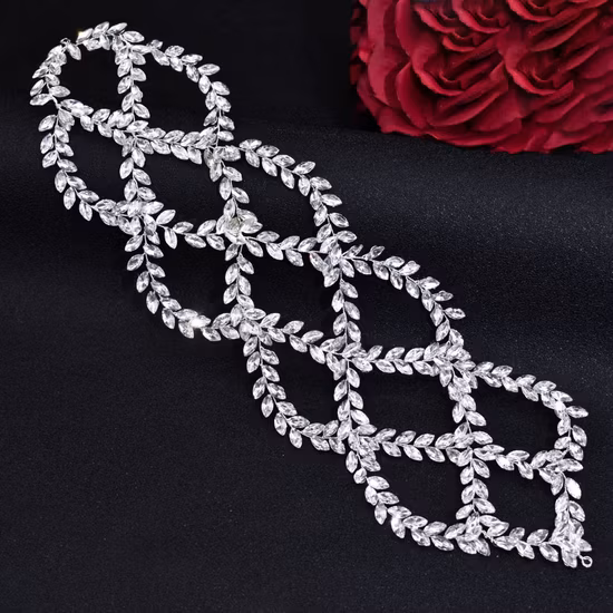 New Exquisite Pearl Embroidered 3D Flower Lace Embroidered Fabric Beaded Lace Applique for Lyrical Dance, Ballet Couture Gowns